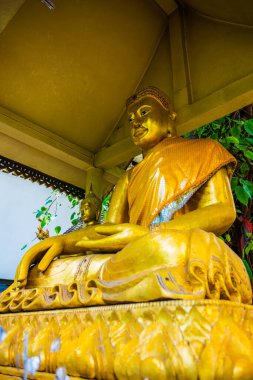 Chiang Rai ilindeki Buda Rattana Mengrai Heykeli, Tayland.