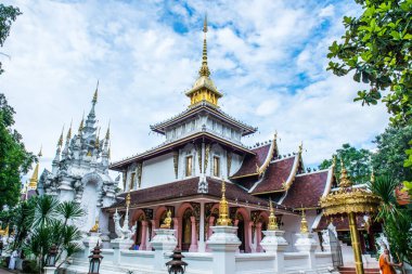 Chiangmai, Tayland 'daki Darabhirom Ormanı Manastırı' ndan Phra Chao Than Jai Mondop.