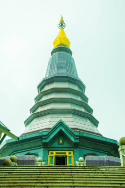 Doi Inthanon Ulusal Parkı, Tayland 'da dağda güzel bir stupa..