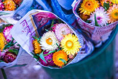 Hasır çiçek paketi, Tayland.