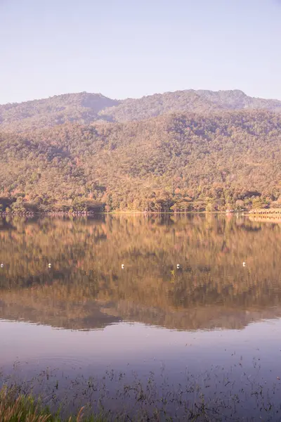 Vista Panoramica Del Lago Huay Tueng Tao Nella Provincia Chiangmai — Foto Stock
