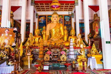 Hua Wiang Tai tapınağındaki güzel beyaz Buda, Tayland.