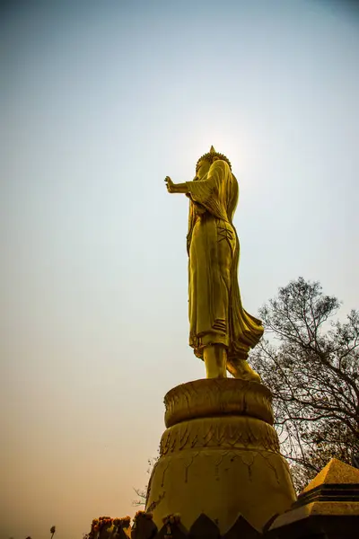 Walking Golden Buddha Statue Phra Khao Noi Temple Thailand — Stock Photo, Image