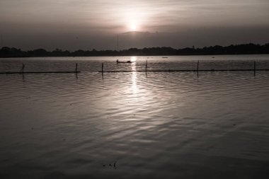 Sabah Kwan Phayao Gölü, Tayland.