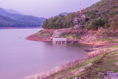 Mae Ngat Somboon Chon Barajı, Chiangmai ili..