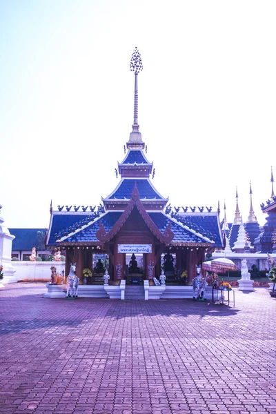 泰国潘登寺美丽的泰式亭子 — 图库照片