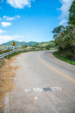 Phu Chi Pa yolu, Tayland.