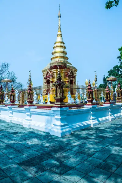 Prathat Doi Wao Tapınağı, Tayland Altın Tapınağı.