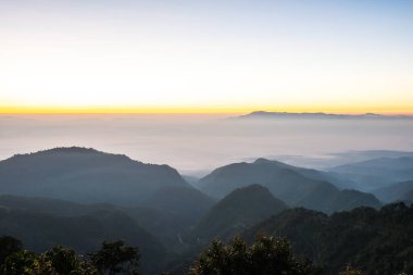 Mon Sone bakış açısıyla gün doğumu, Tayland.