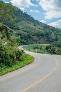 Phu Chi Pa yolu, Tayland.
