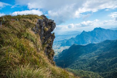 Chiangrai, Tayland 'daki Phu Chi Fa Dağı manzarası.