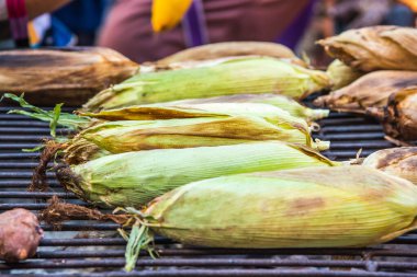 Tayland usulü ızgara mısır, Tayland.