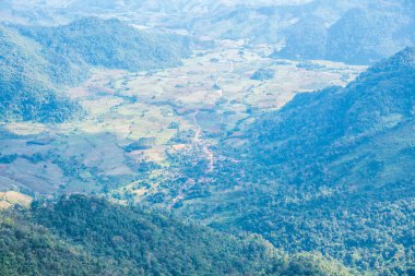 Chiangrai, Tayland 'da Phu Chi Fa' nın en iyi manzarası.