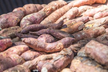 Izgara tatlı patates, Tayland.