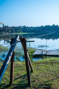 Tayland 'ın Chiangmai ilindeki Huay Tueng Tao gölünün manzara manzarası.
