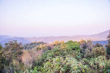 Tayland, Phayao bakış açısına göre dağ manzarası.