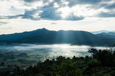 Phu Langka Ulusal Parkı, Tayland Güzel Dağ Manzarası.