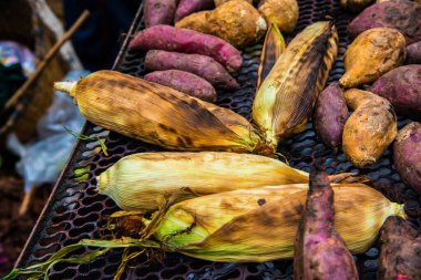 Tayland usulü ızgara mısır, Tayland.