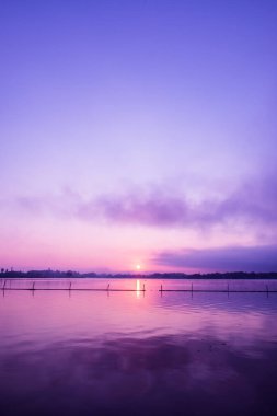 Sabah Kwan Phayao Gölü, Tayland.