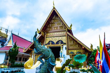 Tayland Phra Singh tapınağındaki Lanna tarzı kilise..