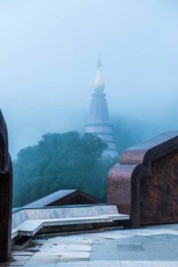 Doi Inthanon Ulusal Parkı, Tayland 'da dağda güzel bir stupa..