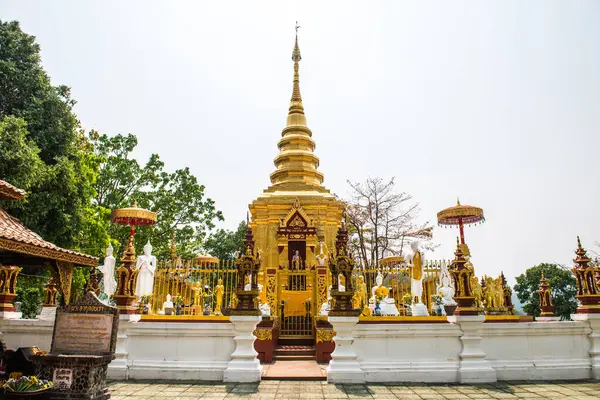 Prathat Doi Wao Tapınağı, Tayland Altın Tapınağı.