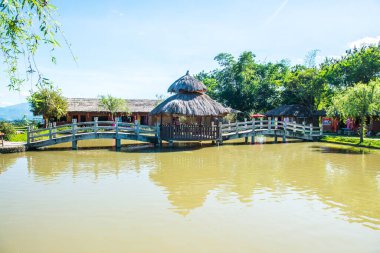 Tayland 'daki Santichon köyünün bahçe manzarası.