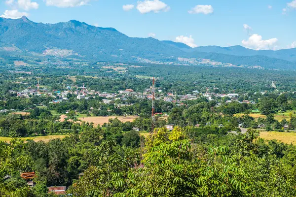 Tayland 'ın Pai şehrinin manzara görüntüsü.