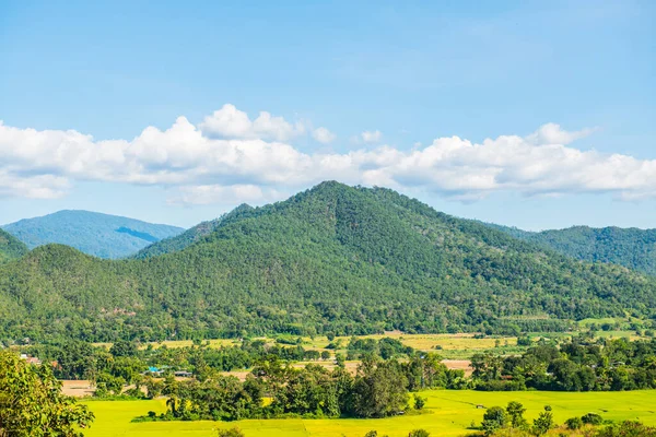 Tayland 'ın Pai şehrinde doğal manzara.