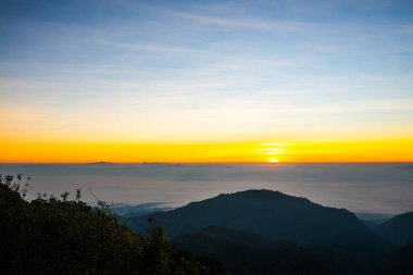 Mon Sone bakış açısıyla gün doğumu, Tayland.
