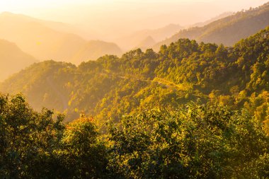 Mon Sone bakış açısıyla gün doğumu, Tayland.