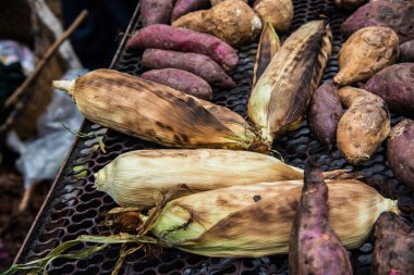 Tayland usulü ızgara mısır, Tayland.