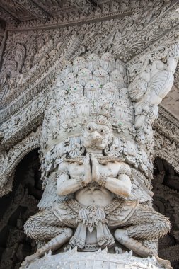 Tayland 'ın Nan eyaletindeki Ming Muang tapınağında güzel bir kalıp sanatı..