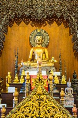 Antik Buda heykeli Phra Kaew Tapınağı, Tayland.
