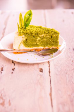 Beyaz Bulaşık, Tayland 'da Yeşil Çay Peynirli Kek.