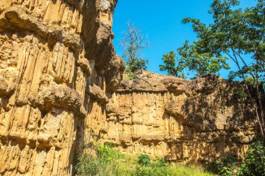 Tayland 'da Mae Wong Milli Parkı' nda Pha Chau..