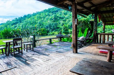 Tayland 'ın Chiangmai şehrinde Tayland tarzı teras..