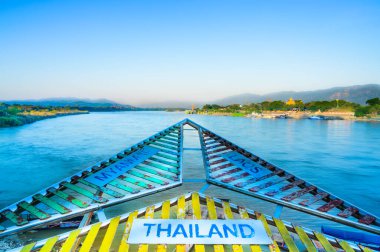 Chiang Rai 'nin Altın Üçgen Turist Yeri' ndeki Maekong Nehri boyunca doğal görüntüler..