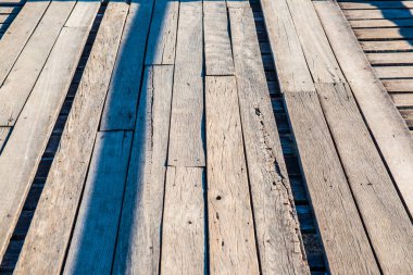 Mae Hong Son bölgesindeki anıt köprü, Tayland.