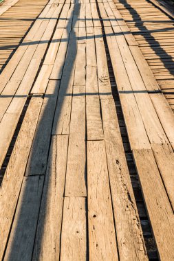 Mae Hong Son bölgesindeki anıt köprü, Tayland.