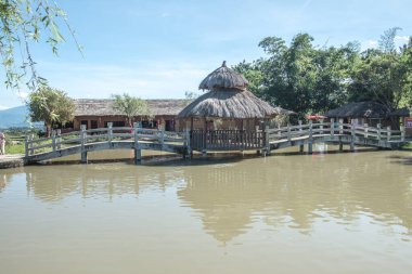 Tayland 'daki Santichon köyünün bahçe manzarası.