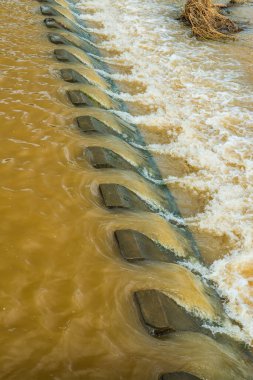 Tayland, Tayland 'da beton Weir.