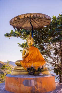 Doi Pha Tang, Tayland 'daki Tepede Altın Buda.