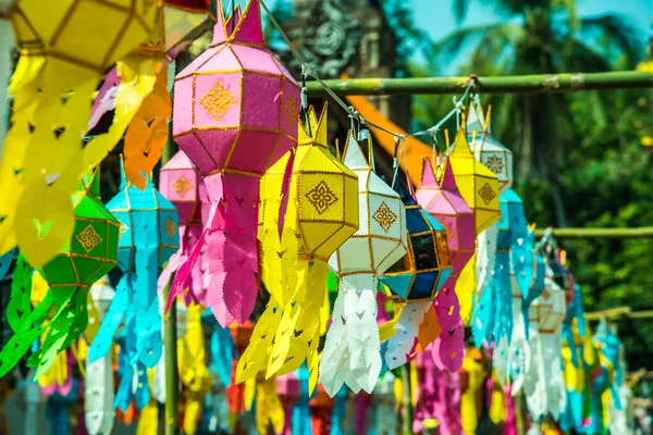 Lanna Tarzı Fener, Tayland.