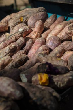 Izgara tatlı patates, Tayland.