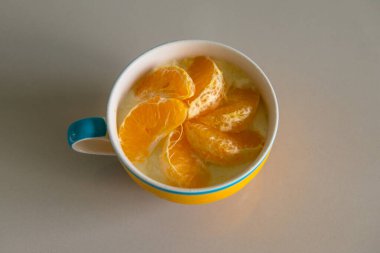 Sarı Kupada Turuncu Peynirli Kek, Tayland.