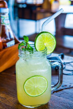 Camda buzlu limonata, Tayland.