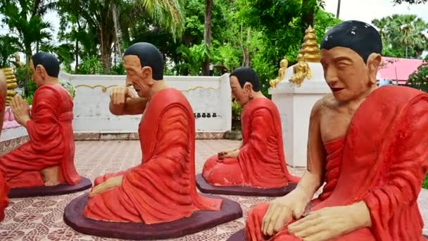 Buddha Statyn Och Hans Lärjungar Vid Tiden För Buddhas Bortgång — Stockvideo
