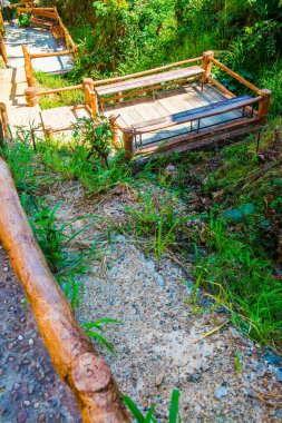 Pha Chau içinde yürüyüş yolu. Tayland 'da turistik bir yer..
