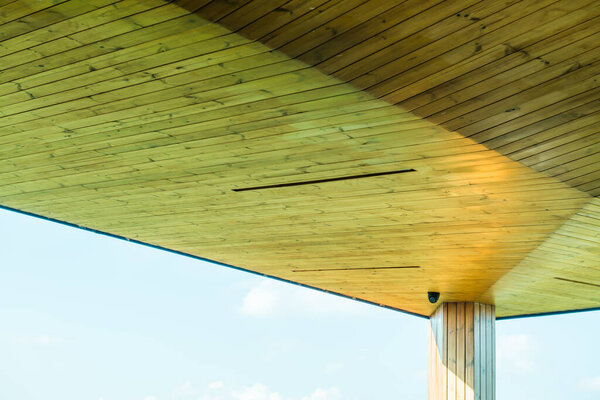 Современный деревянный потолок, Таиланд.